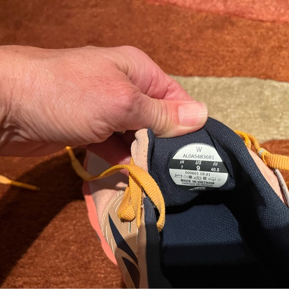 ALTRA Women's Superior 5 Trail Running Shoes, Dusty Pink - 9 US, USED - Picture 3 of 11